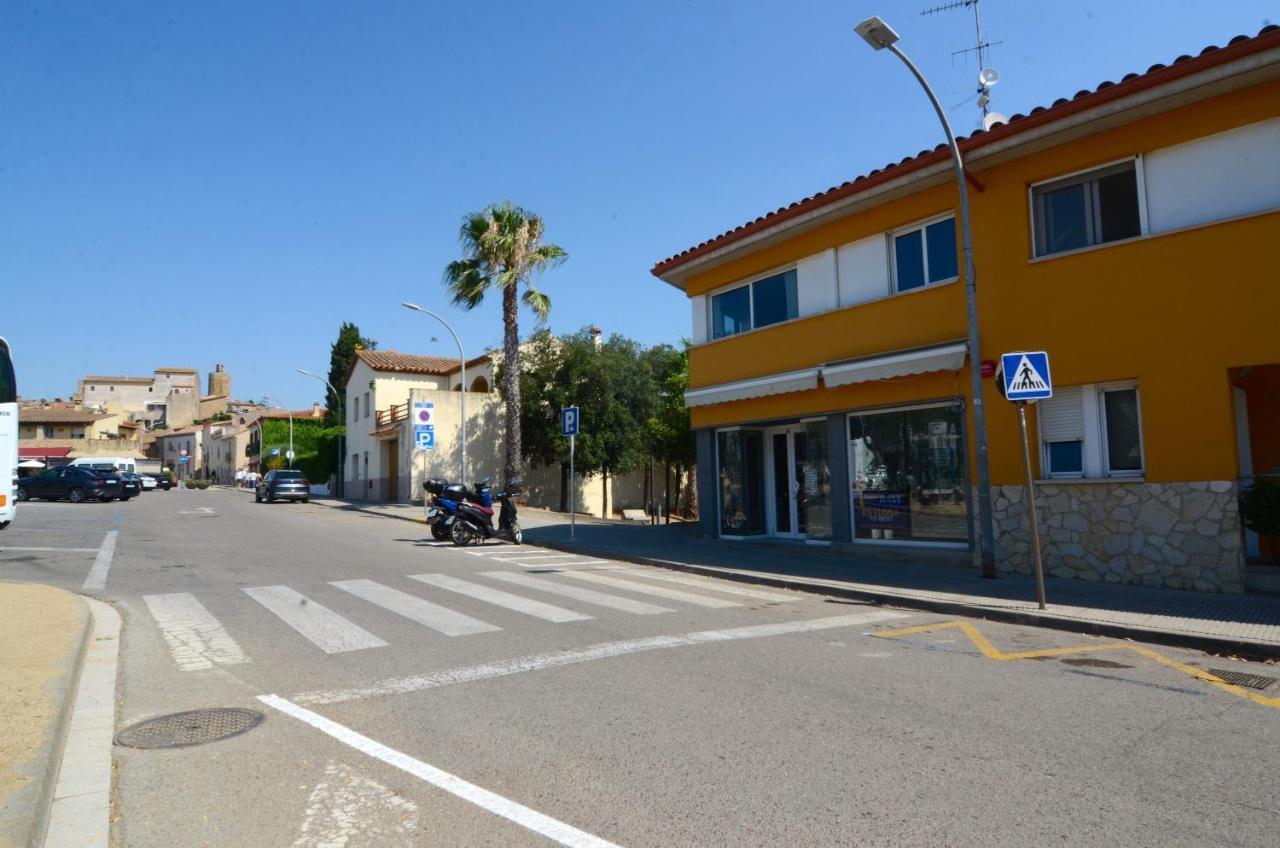 Trias Plaza Διαμέρισμα Pals Εξωτερικό φωτογραφία